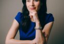 Conservative moms are fed up over Texas schools. For Gina Hinojosa, it’s an opening.